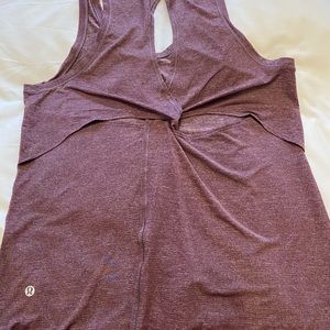 Lululemon hold and let flow tank